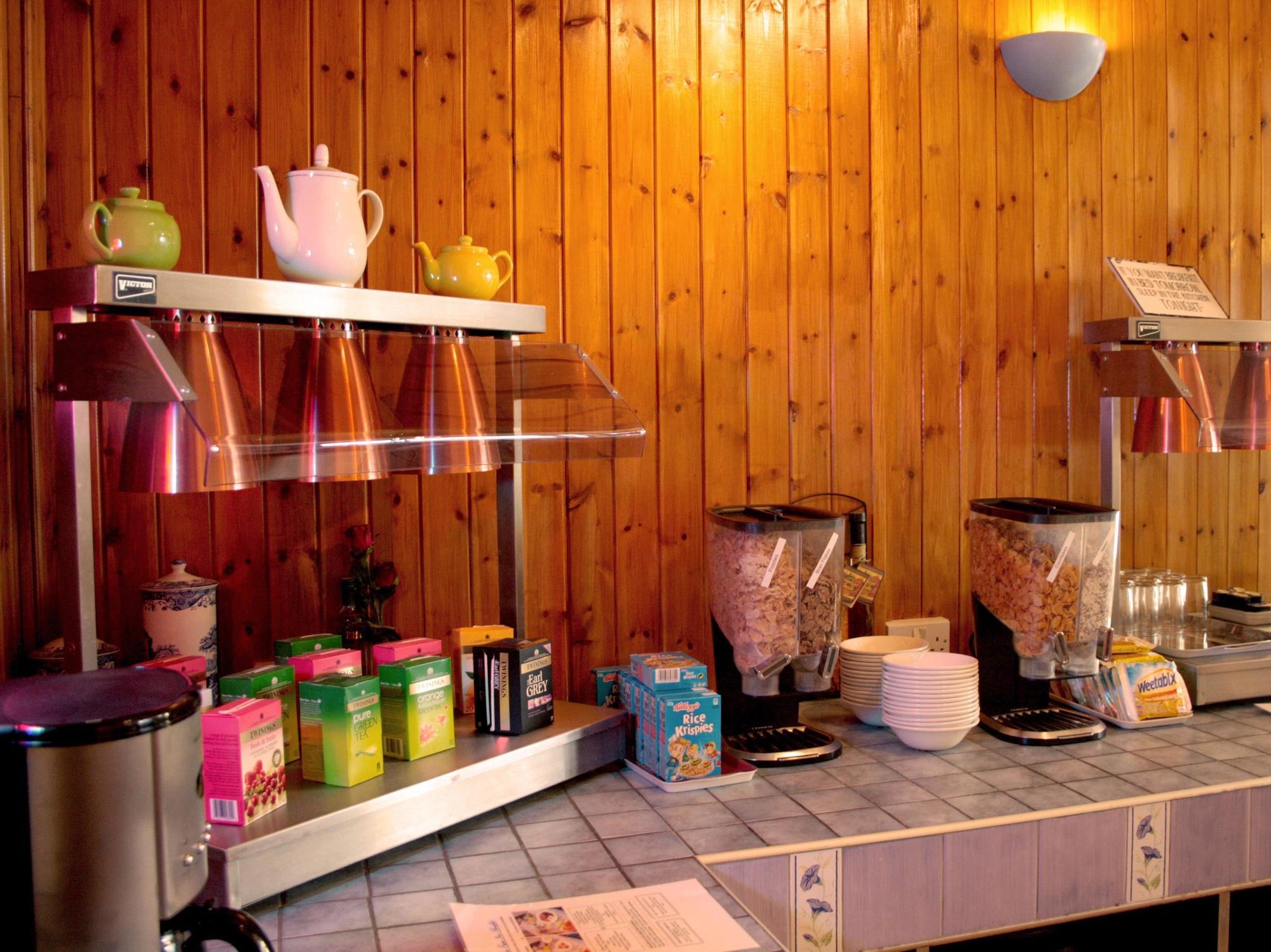 Devon View Guesthouse Суонзи Екстериор снимка