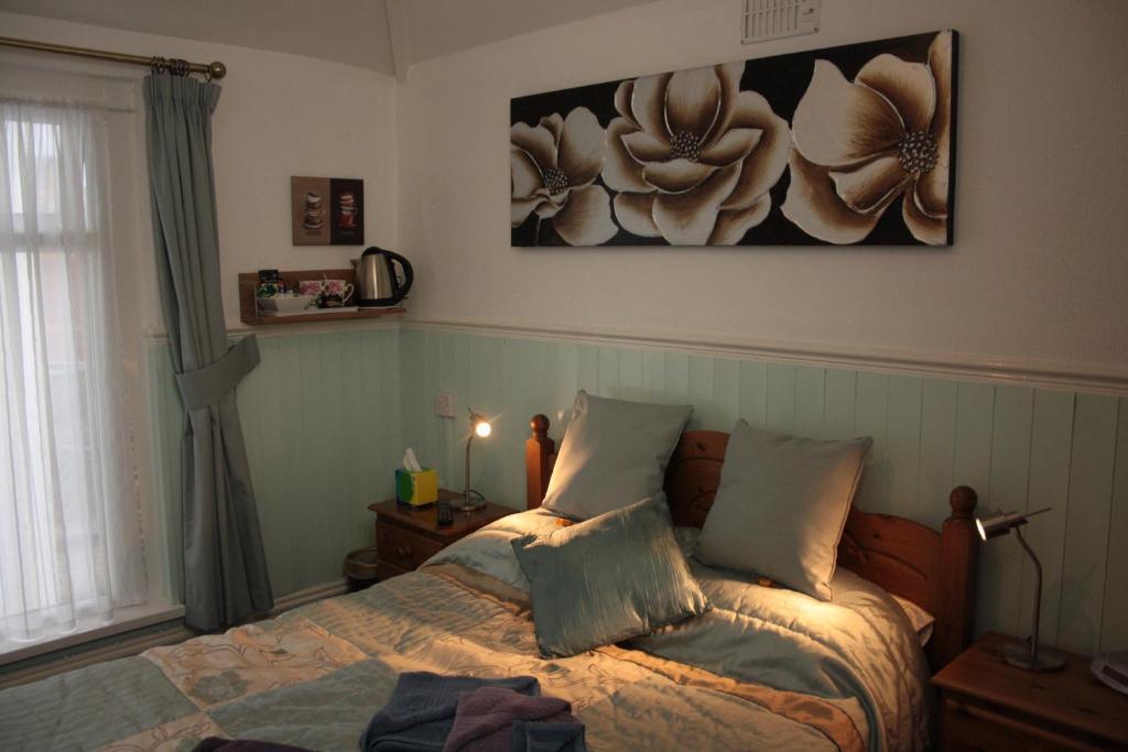 Devon View Guesthouse Суонзи Стая снимка