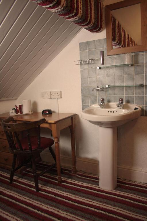 Devon View Guesthouse Суонзи Стая снимка
