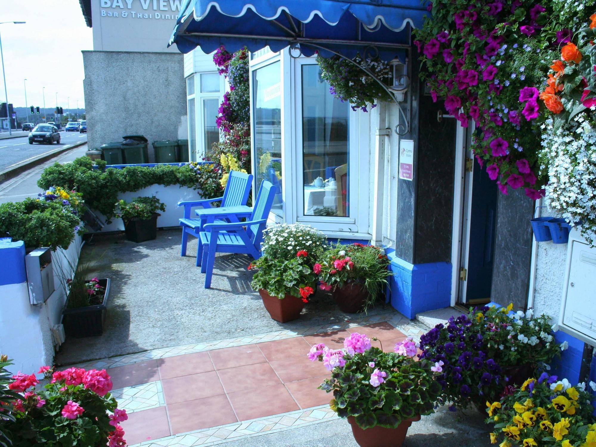 Devon View Guesthouse Суонзи Екстериор снимка